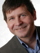 Dr.  Christoph Hutter